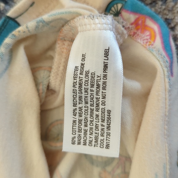 Animal Themed Longsleeve 🚲 - Picture 7 of 8